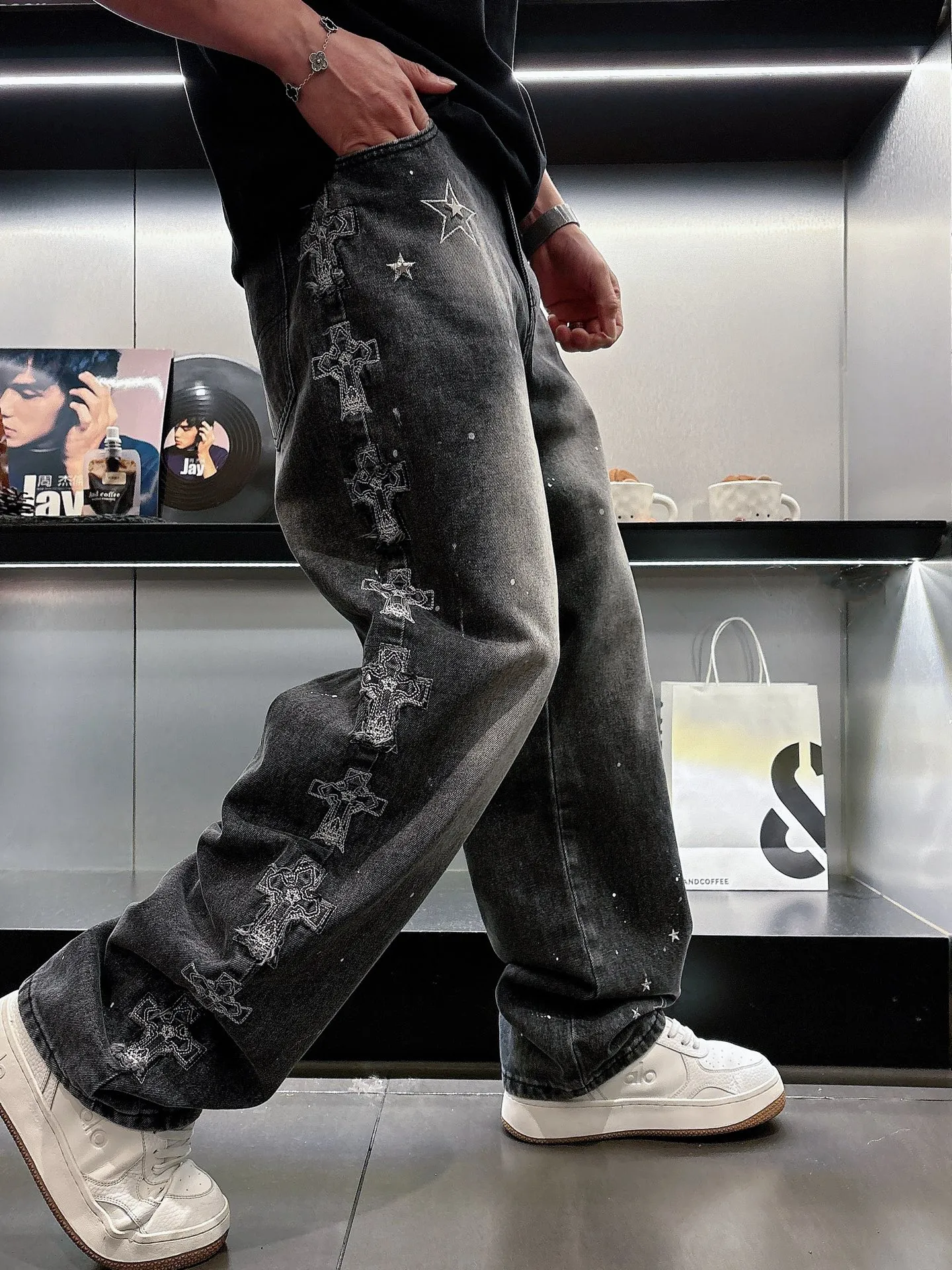 :Black White m~3x :Black Blue s~3x